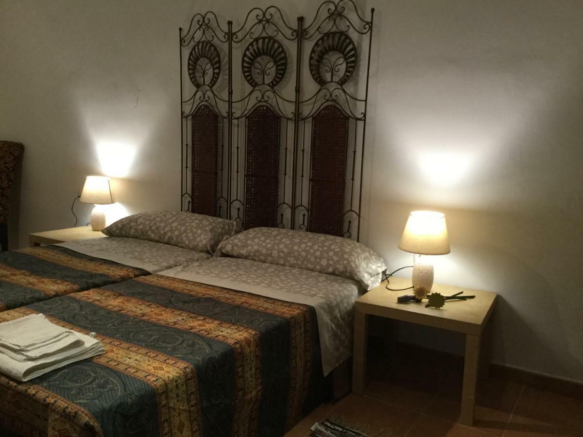 Apartamentos Andrada Касар-де-Касерес Экстерьер фото